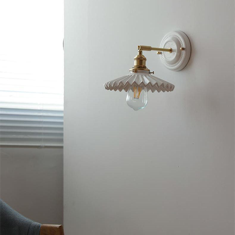 Traditional Vintage Round Ceramic Brass 1-Light Wall Sconce Lamp for Living Room