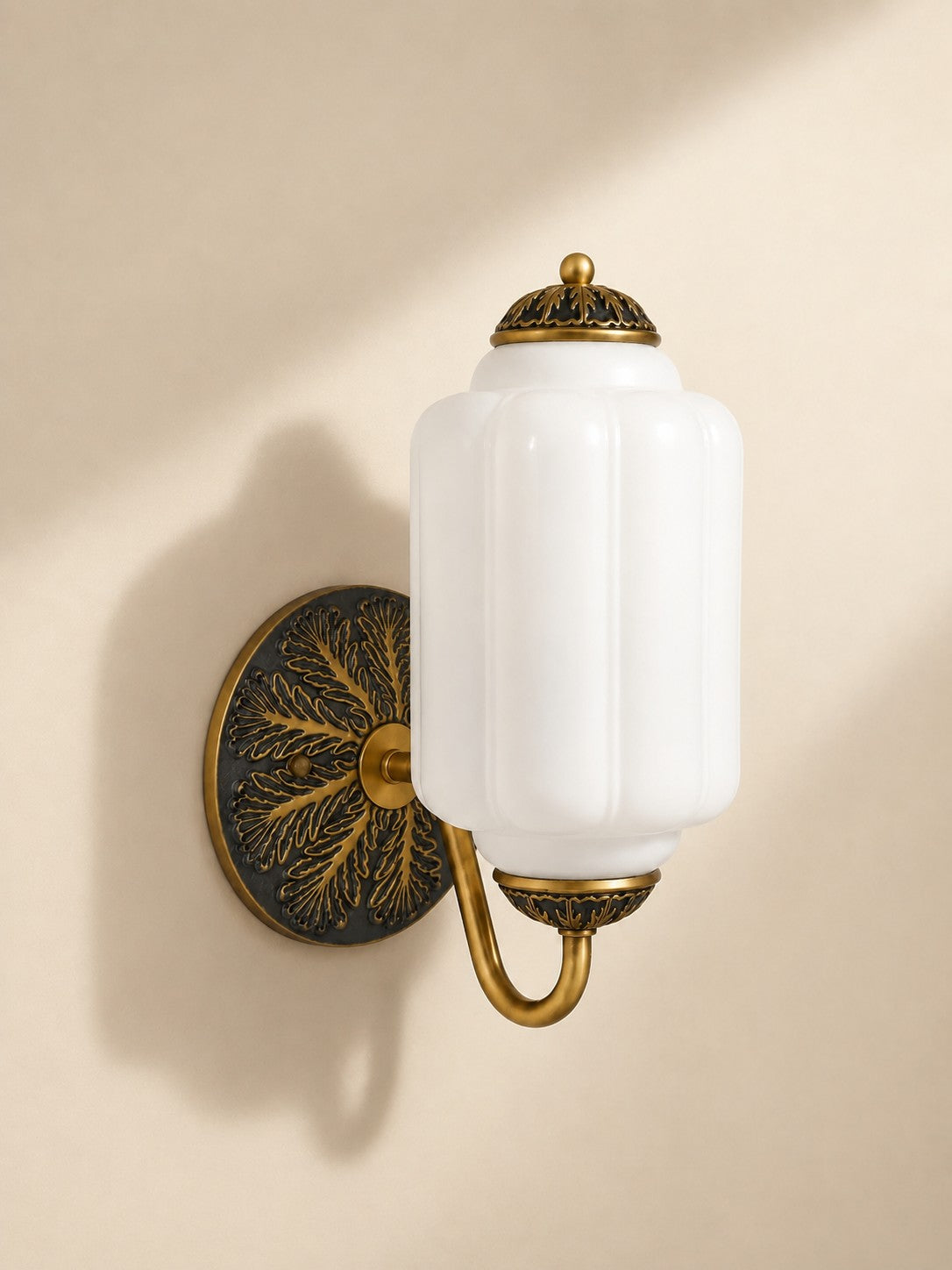 Vintage Milk Glass Sconce Bedside Hallway Eloise Wall Sconce
