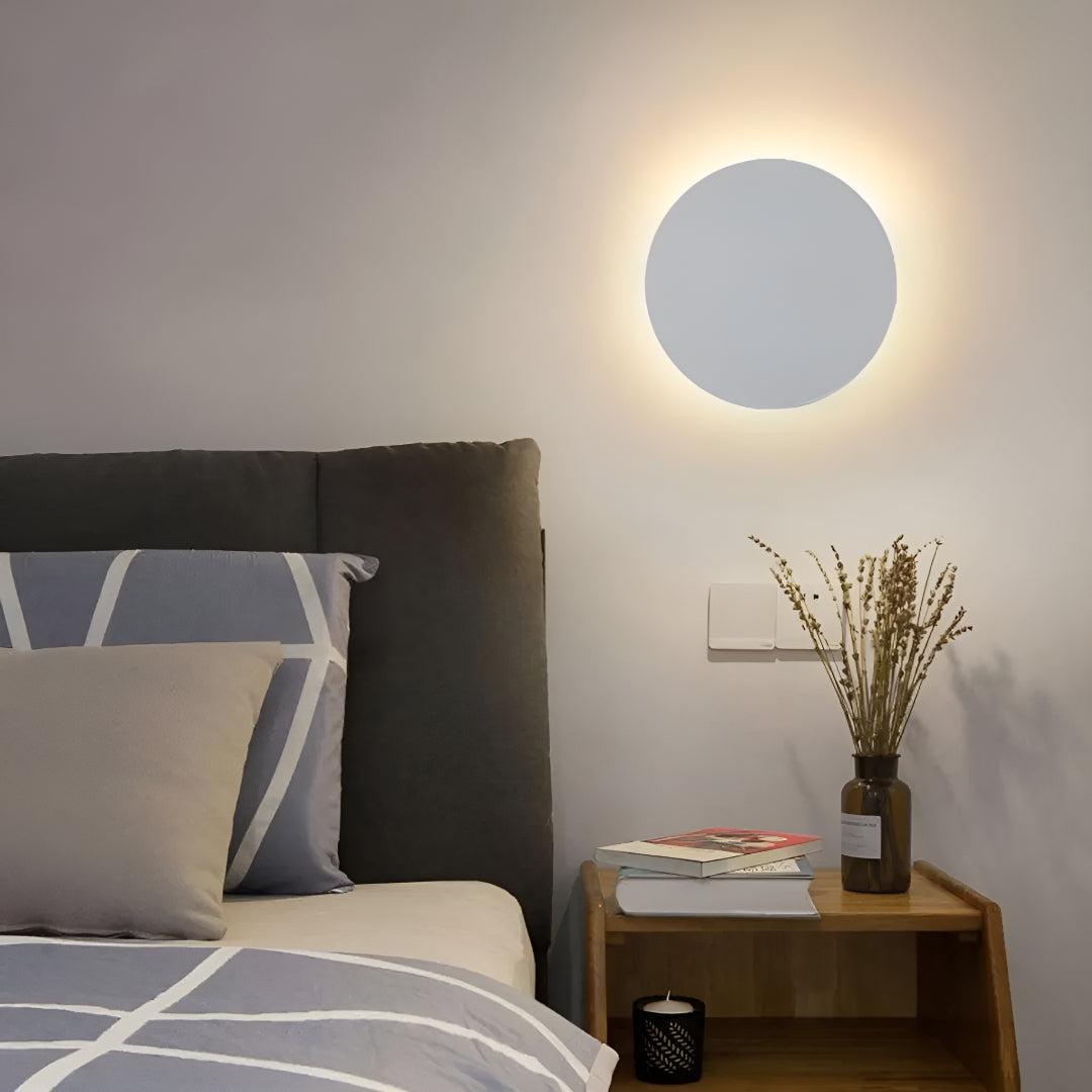 Round Metal LED Wall Mounted Light with Ambient Glow
