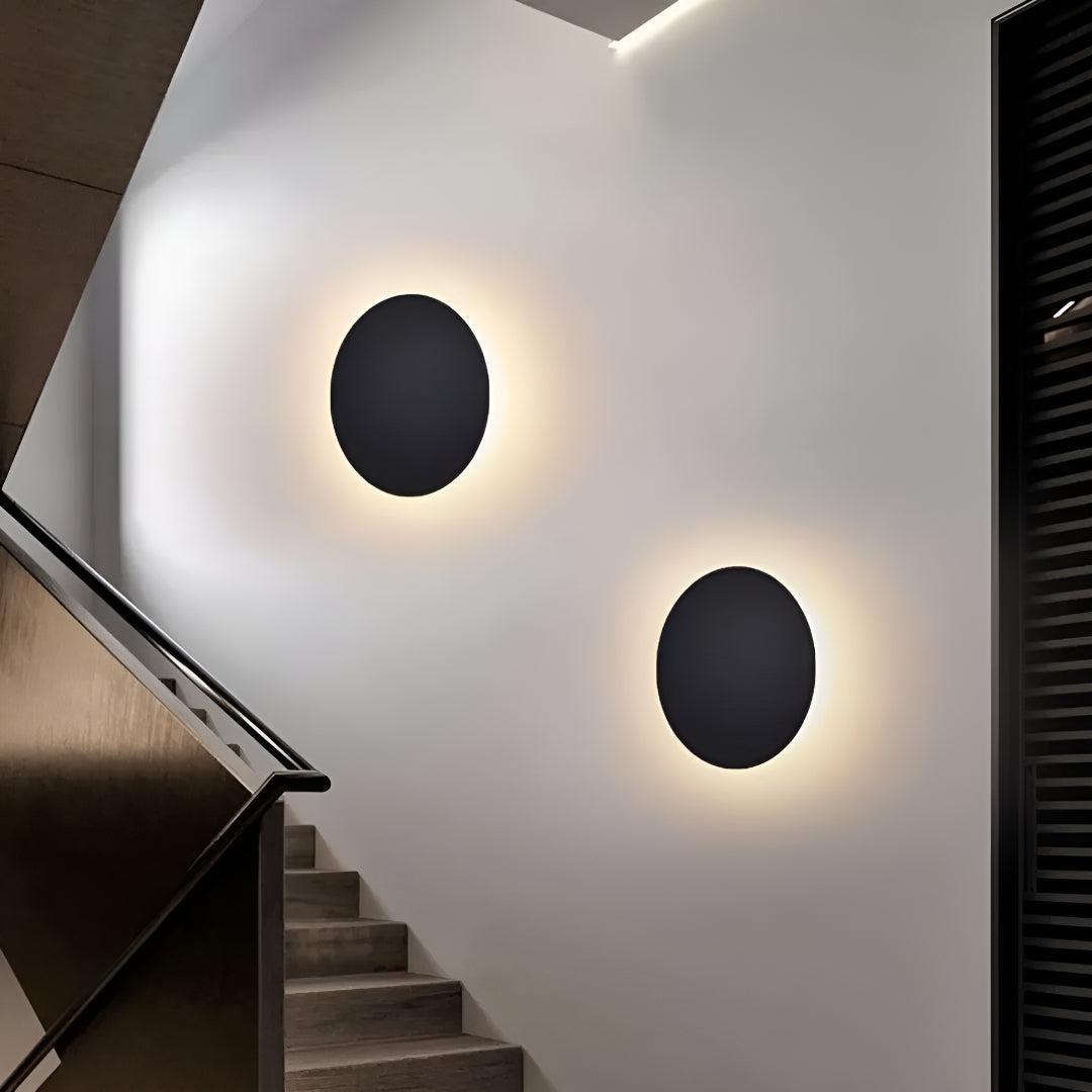 Round Metal LED Wall Mounted Light with Ambient Glow
