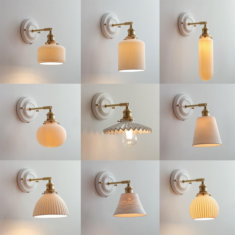 Traditional Vintage Round Ceramic Brass 1-Light Wall Sconce Lamp for Living Room