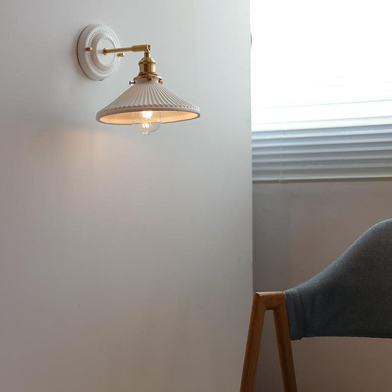 Traditional Vintage Round Ceramic Brass 1-Light Wall Sconce Lamp for Living Room