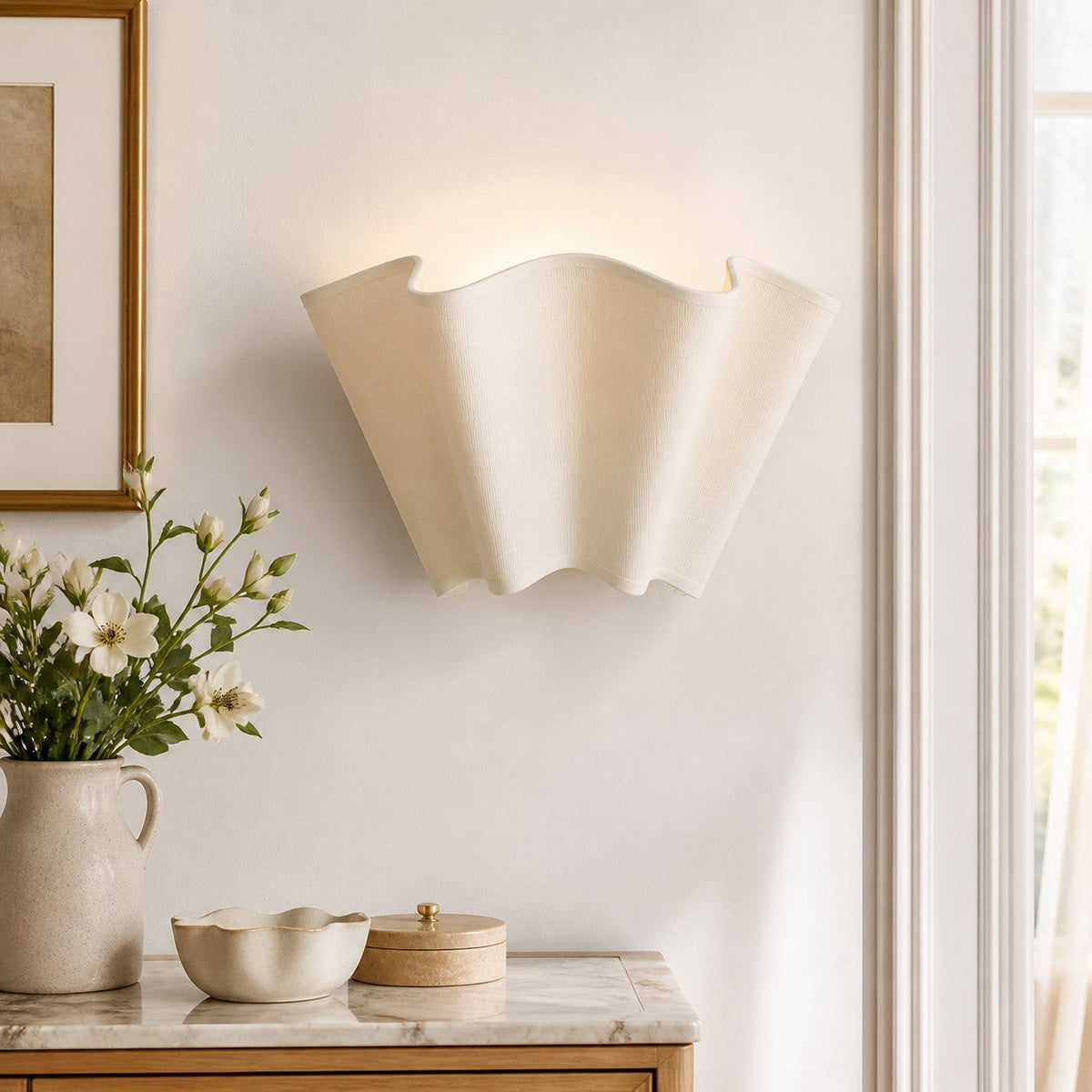 Oslan Scalloped Wall Sconce - Classic Linen Shade Modern Accent