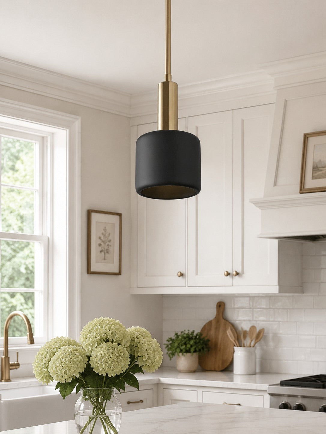 Modern Style Minimalist Porcelain Pendant Light