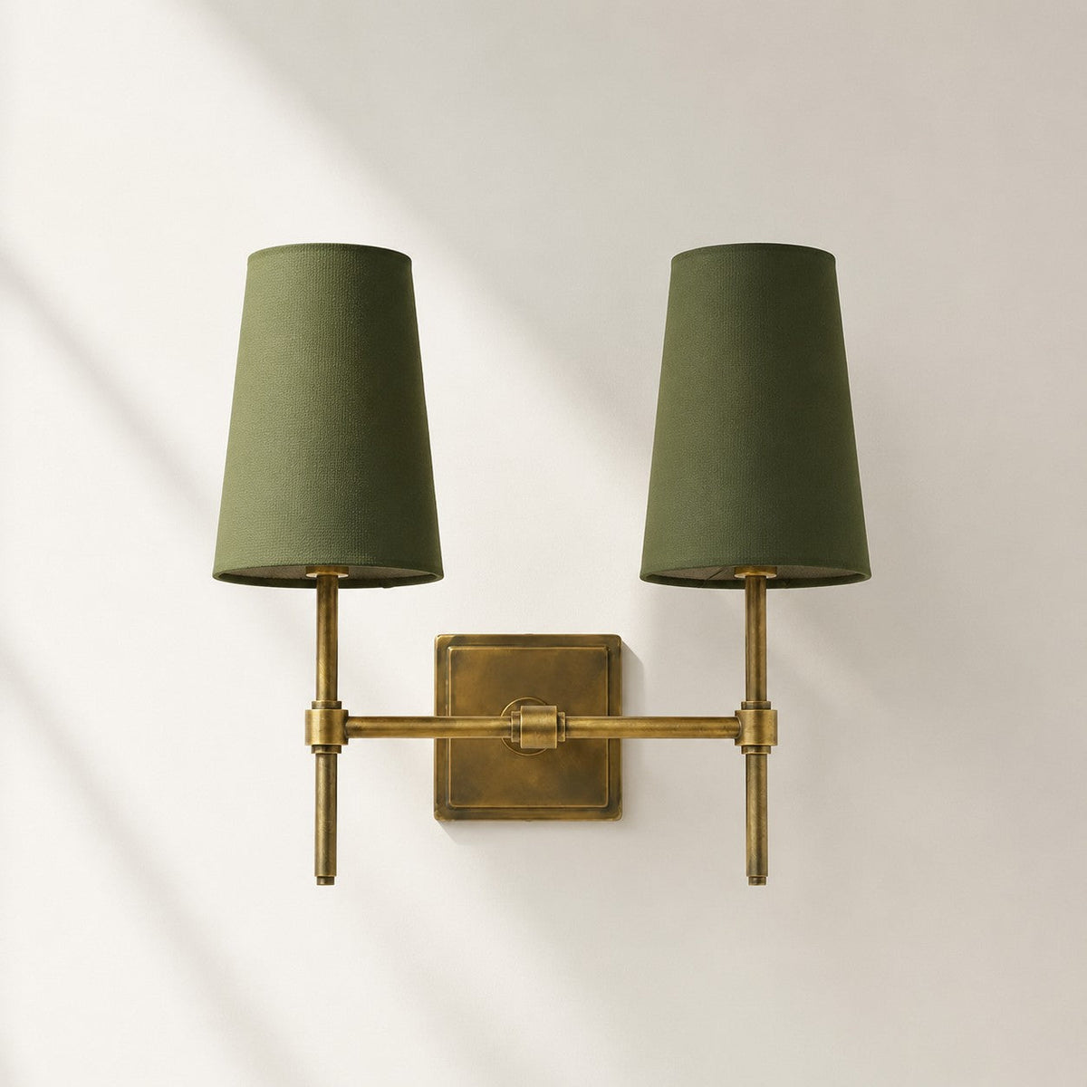 Linen Shade Wall Lamp – Retro Brass Wall Light for Bedroom & Hallway