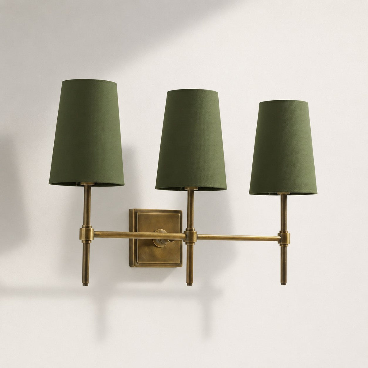 Linen Shade Wall Lamp – Retro Brass Wall Light for Bedroom & Hallway