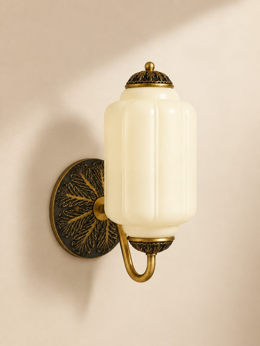 Vintage Milk Glass Sconce Bedside Hallway Eloise Wall Sconce