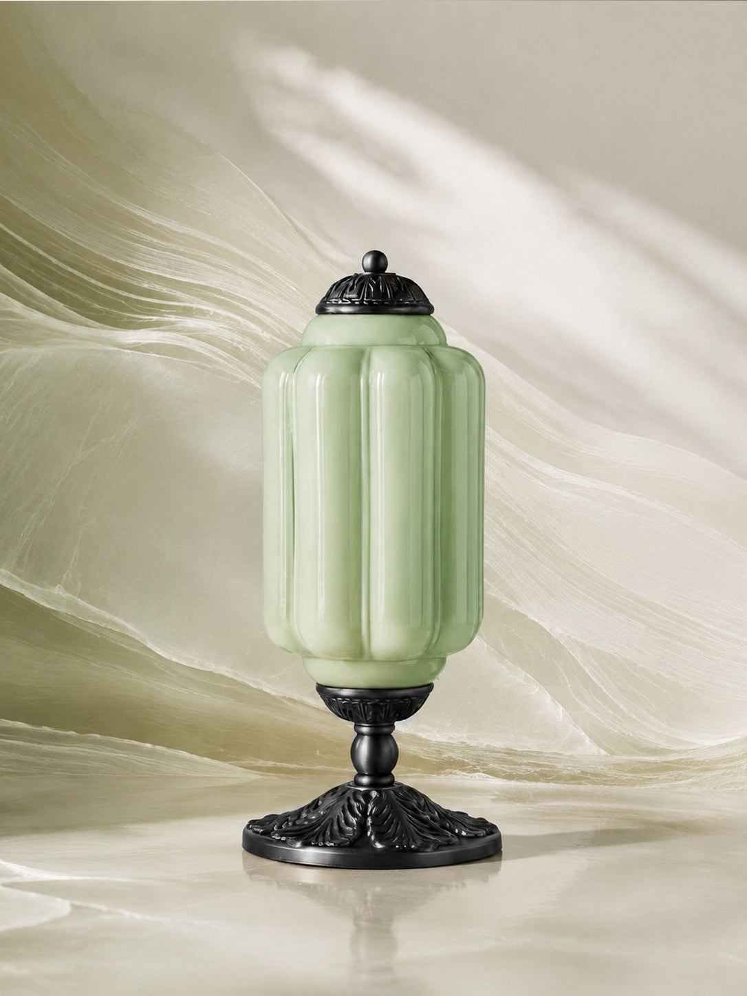 Scallop Glass Shade Vintage-Inspired Table Lamp for Bedroom and Living Room Accent Lighting