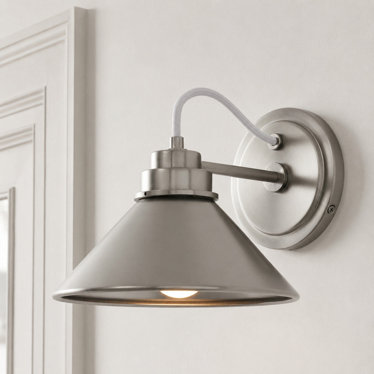 Curved Arm Globe Wall Sconce – Modern Industrial Wall Lamp for Bathroom, Bedroom, and Hallway