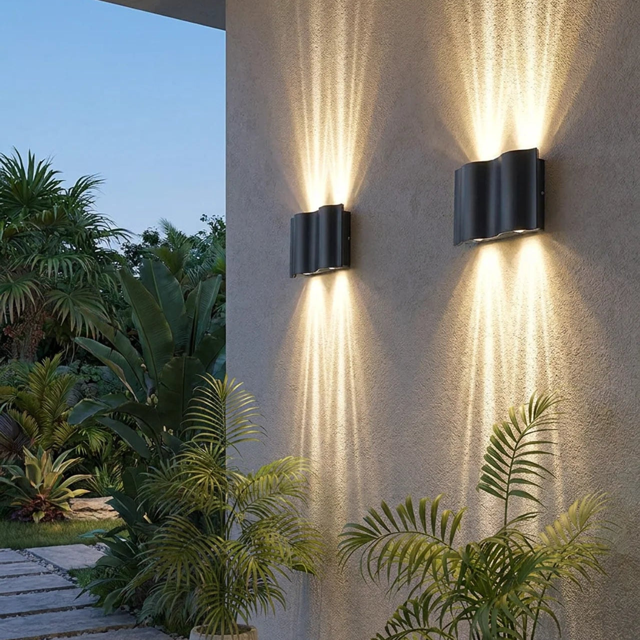 Beam Wall Light Wavy Aluminum Outdoor LED Up-Down Light