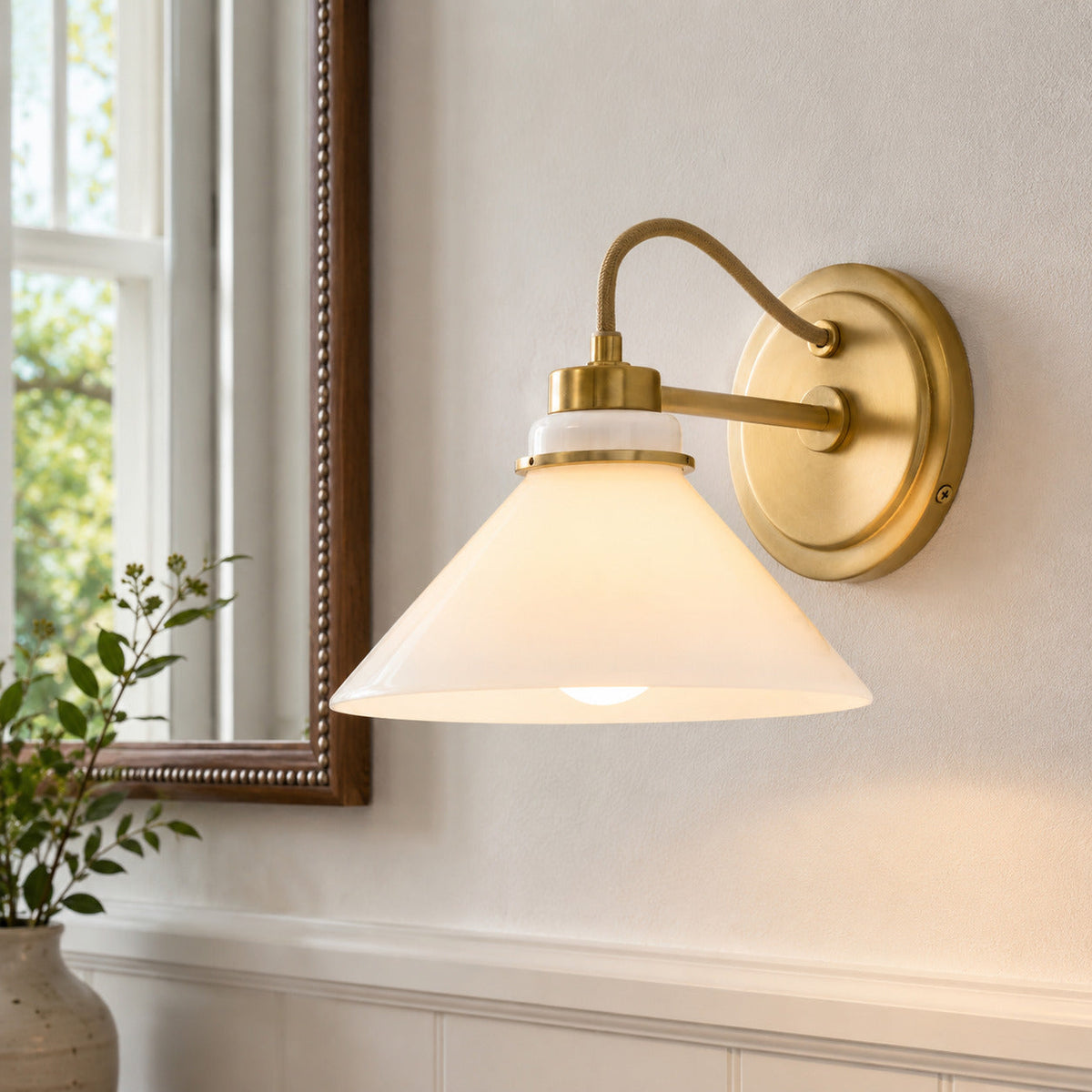 Curved Arm Globe Wall Sconce – Modern Industrial Wall Lamp for Bathroom, Bedroom, and Hallway