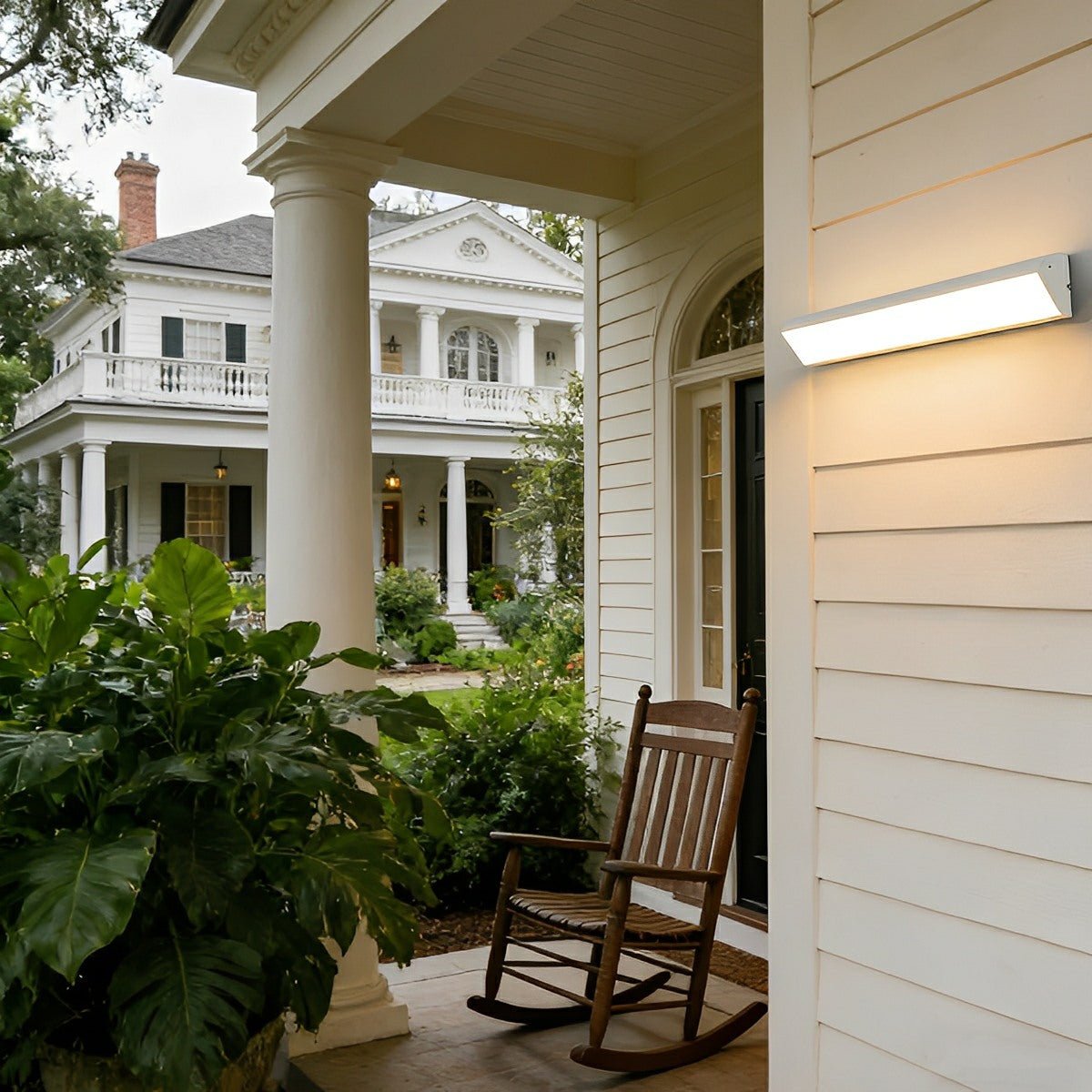 White Waterproof Outdoor LED Strip Lights Porch Light Exterior Wall Lights